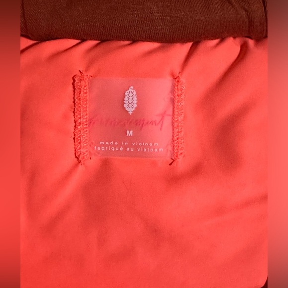 NWT Free People FP Movement Lead the Pack Fleece Neon Coral - Picture 8 of 12